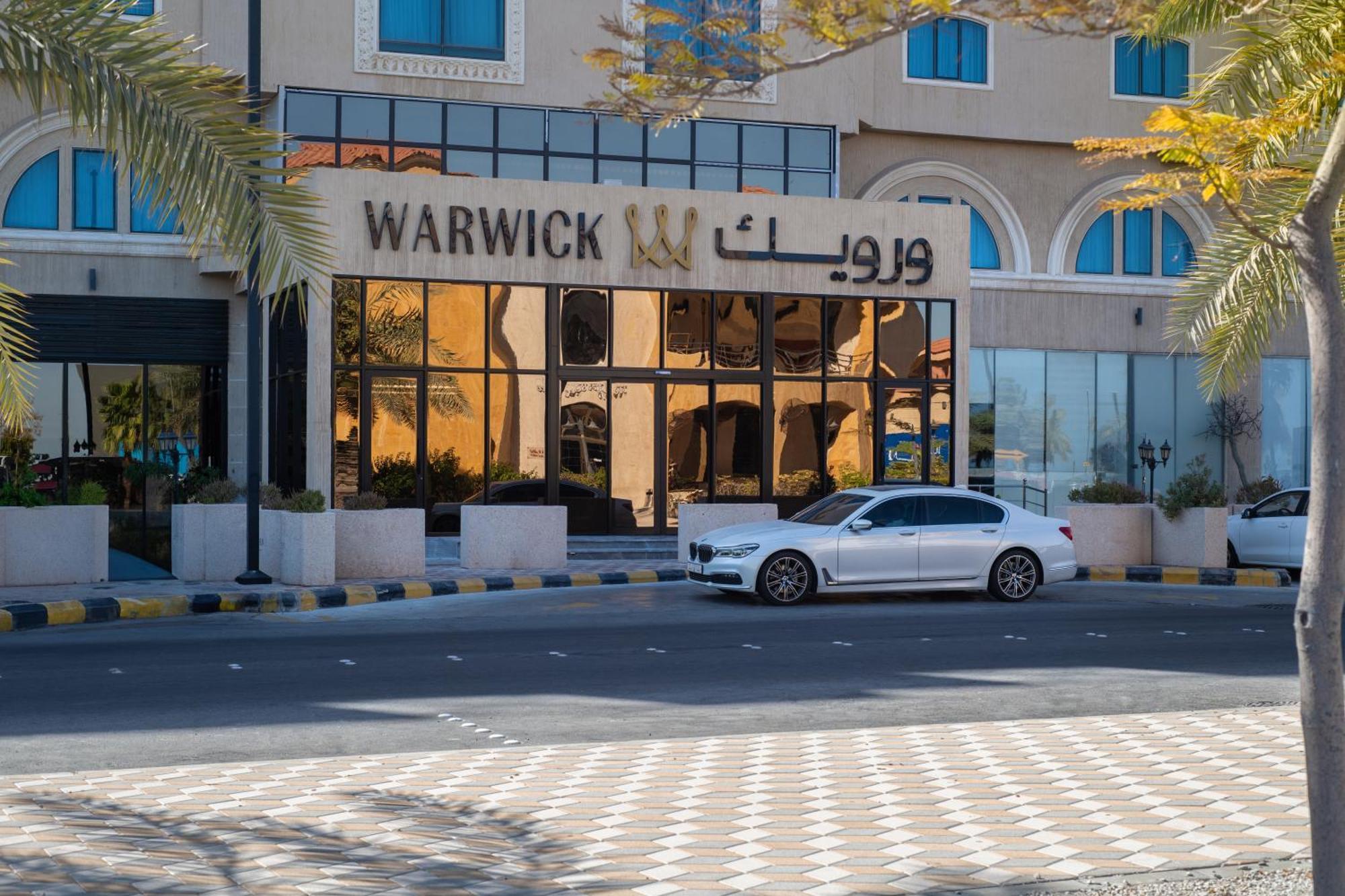 Warwick Al Jubail Hotel Ngoại thất bức ảnh